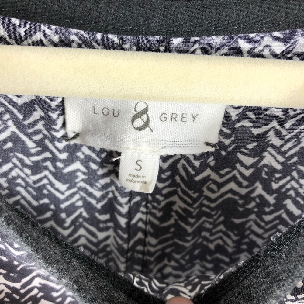 Lou & Grey gray white abstract long sleeve top - Picture 5 of 8